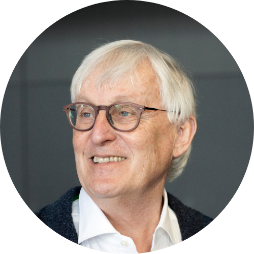 Em.prof.dr. Frans Schalkwijk (dagvoorzitter)